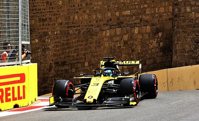 daniel ricciardo renault