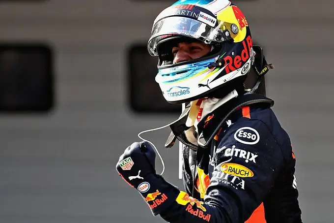 daniel ricciardo winner china f1 1