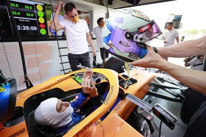 daniel riccicardo mclaren f1