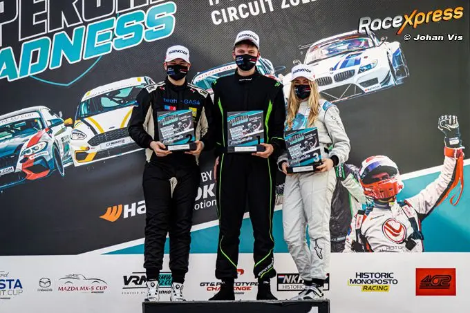 danielle geel podium rechts ford fiesta circuit zolder 2021