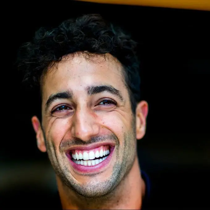 danielricciardo mclaren 3
