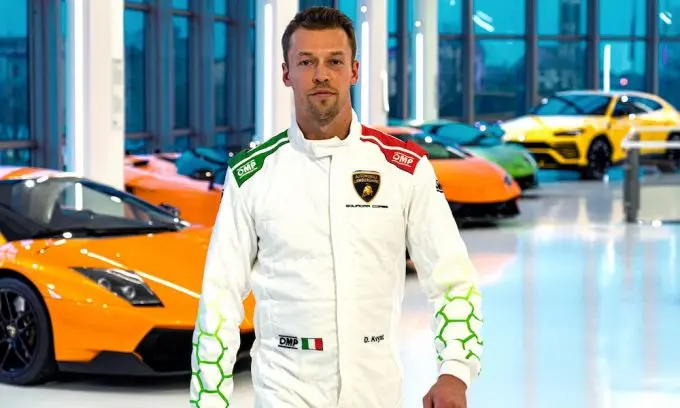 daniil kvyat lamborghini lmh fabrieksrijder 2023