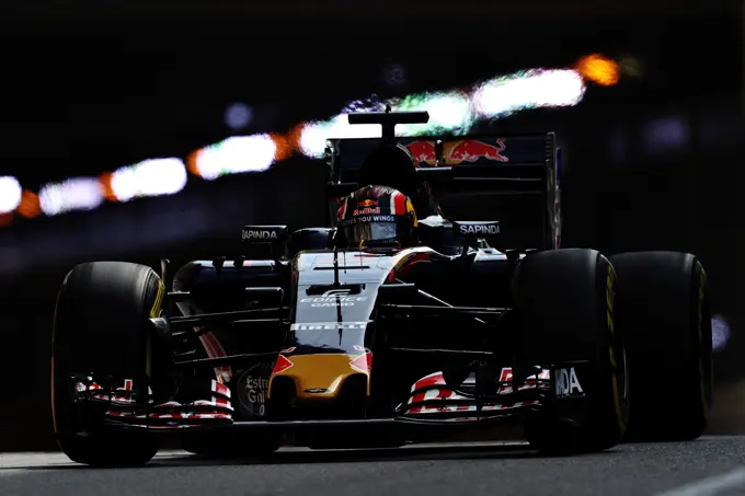 daniil kvyat toro rosso rx 680