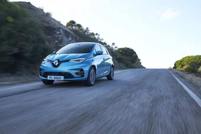de nieuwe renault zoe het plezier van 100 elektrisch rijden bereikt een nieuw niveau 1