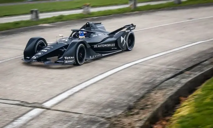 ds e tense fe 19 1
