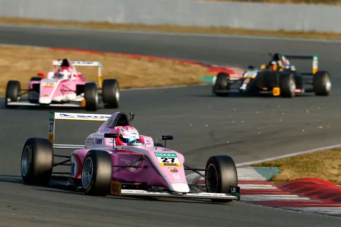 dtm adac formel 4 1523626569 140418