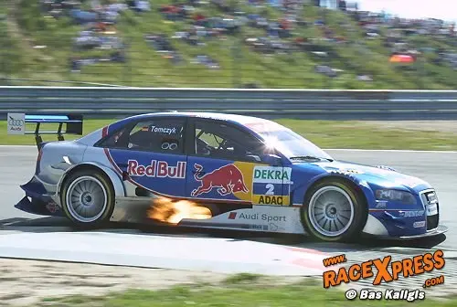 dtm back fire foto by bas kaligis