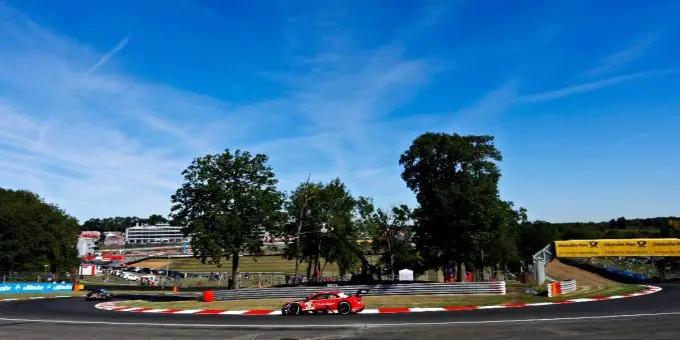 dtm brands hatch 1 10e63702 ada4 48f1 a483 69d789532d5a