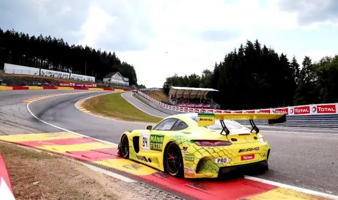 eau rouge