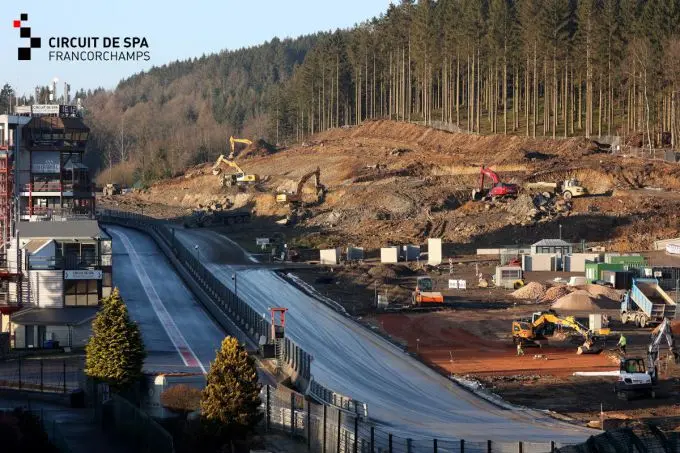 eau rouge