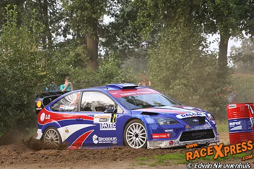edfo hel09 2310 erik wevers jalmar van weeren ford focus rs wrc 06 hellendoorn rally