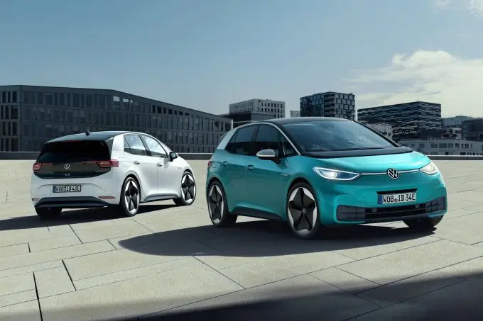 elektrische volkswagen id3 onthuld tijdens ys werelds belangrijkste autoshow