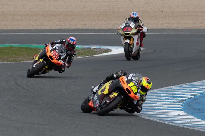 elf marc vds racing team 3