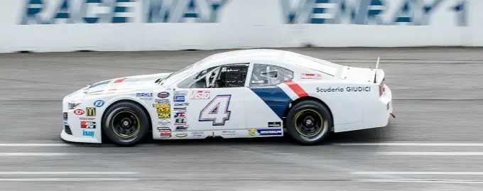 elite 2 nascar 21