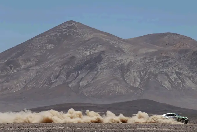 erik van loon iquique