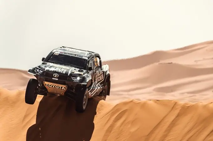 erik van loon toyota hilxx