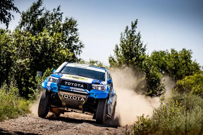 erik van loon toyota silk way rally