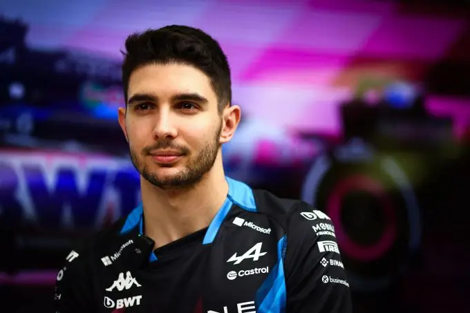 esteban ocon portret f59a7e1e5b6c58c4020c2592d64b77e4 ljpg 3 11zon