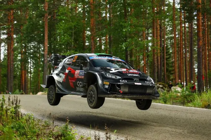 evans toyota jump 01 3