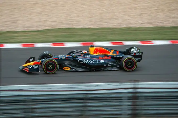 f1 game