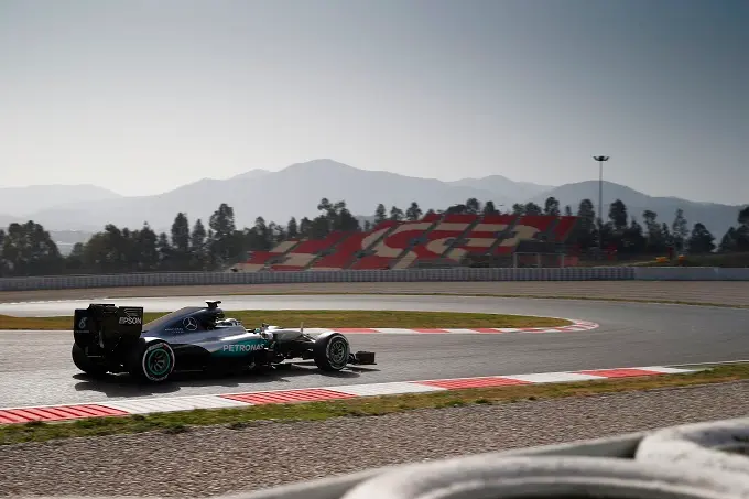 f1 test barcelona