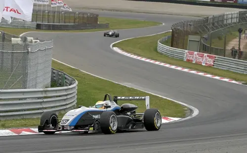 f3es 2005 06 12 002