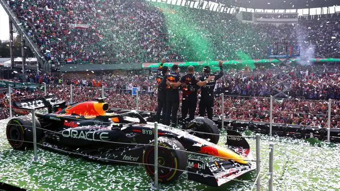 feest red bull mexico 1