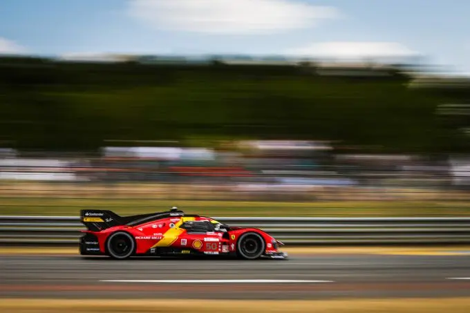 ferrari 349982395 914995059594360 7779529547125663504 n 1