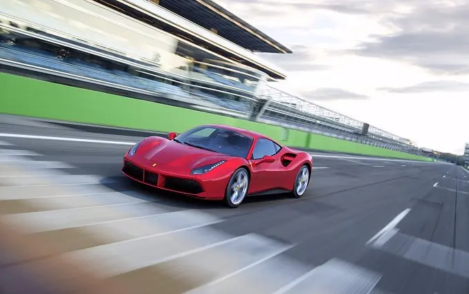 ferrari 488 gtb
