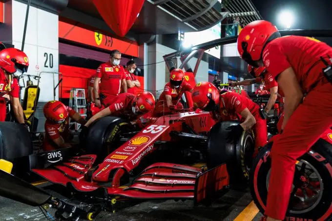 ferrari bandenwissel 210223 scuderia ferrari qatar gp 2021 friday