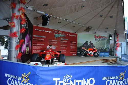 ferrari f1 wroom 0