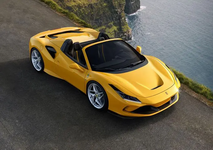 ferrari f8 spider 1