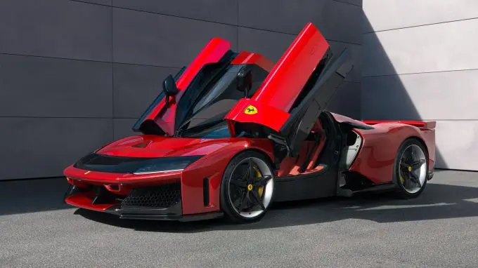 ferrari f80 1