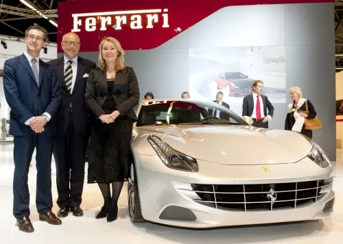 ferrari opening autoraijpg