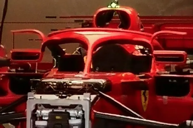 ferrari spiegel