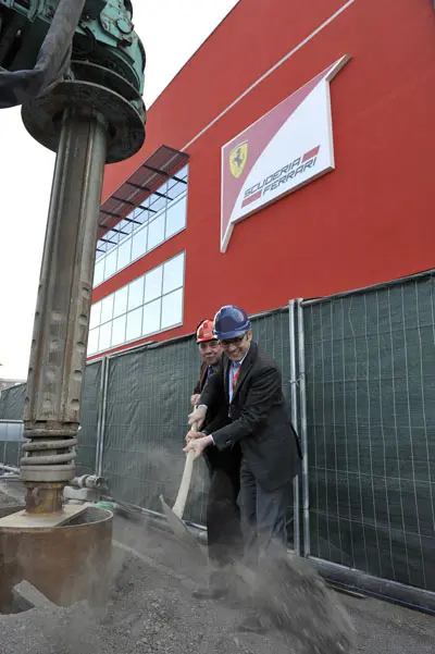 ferrarinieuwefabriek rx400