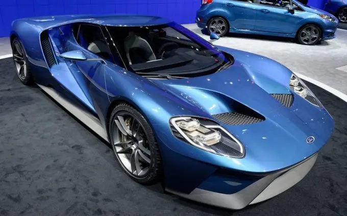 ford gt road car