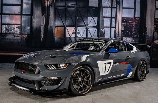 ford mustang gt4 las vegas