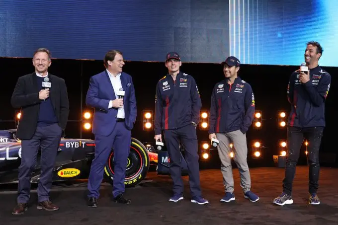 ford red bull verstappen