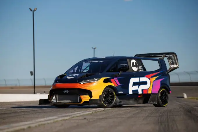 ford supervan
