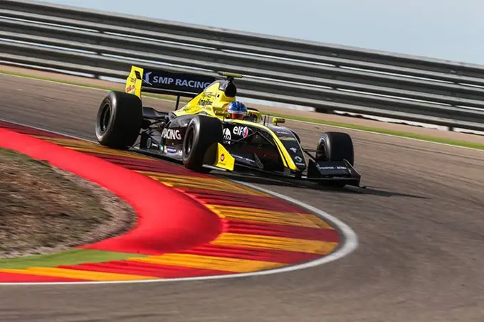 formule 35 v8