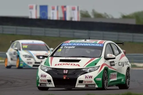 gabriele tarquini slovakia ring 2013