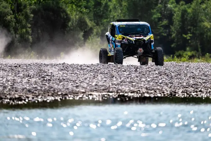 gemengde gevoelens voor van loon racing in italie
