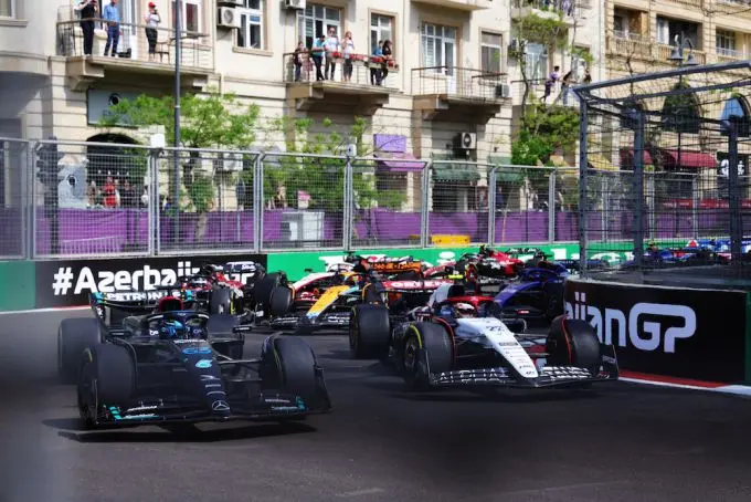 george russell baku race