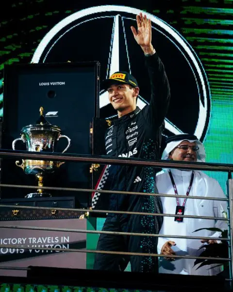 george russell mercedes logo bahrein m498110 1