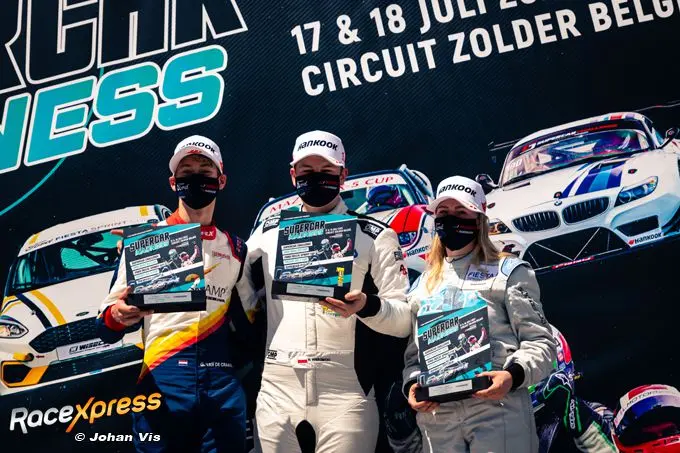 gianni van der craats links supercar madness circuit zolder 2021
