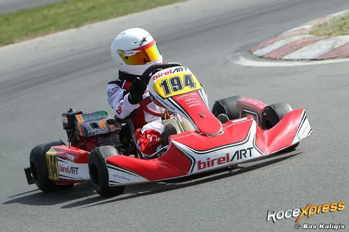 giel huntink 194 naar podium i