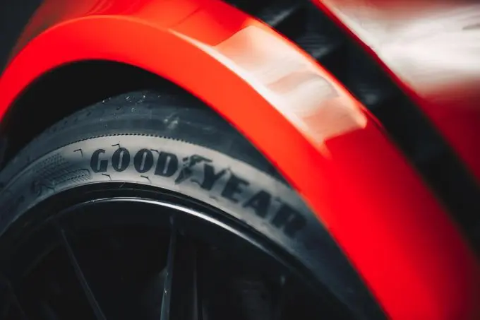 goodyear eagle f1 supersport rs custom made voor porsche 911 gt2 rs en gt3 rs 1