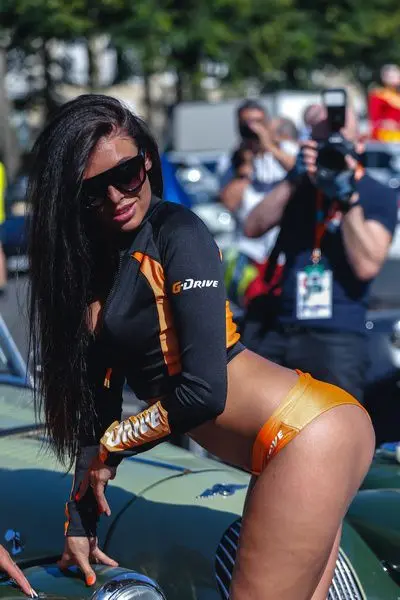 grid girl g 24h