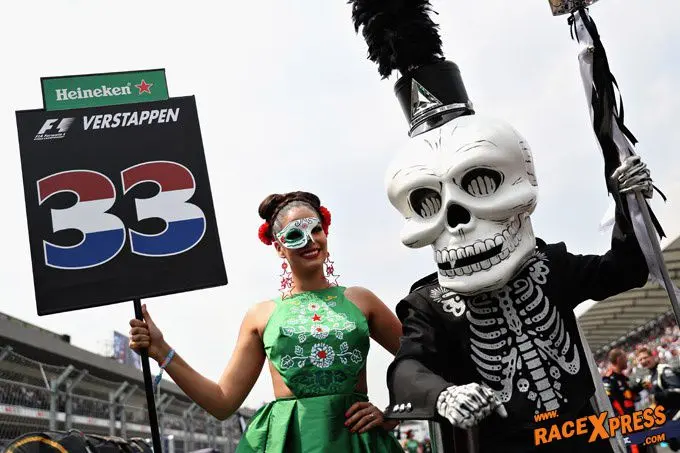 grid girl max verstappen